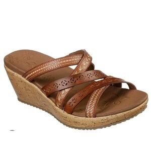 Skechers Cali Luxe Foam Wedges • Women’s 7 • Tan • Great Used Condition